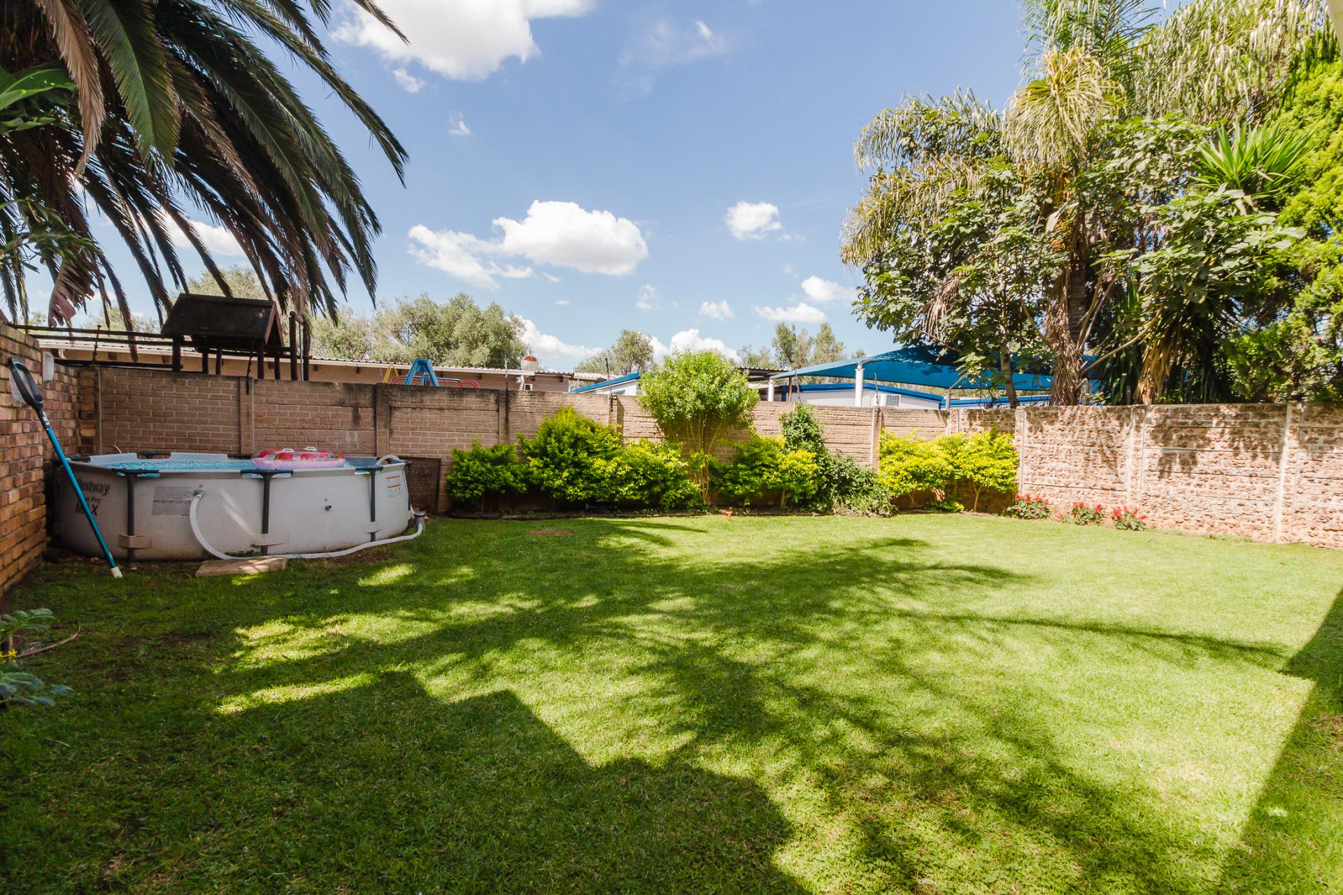  of property in Glen Marais