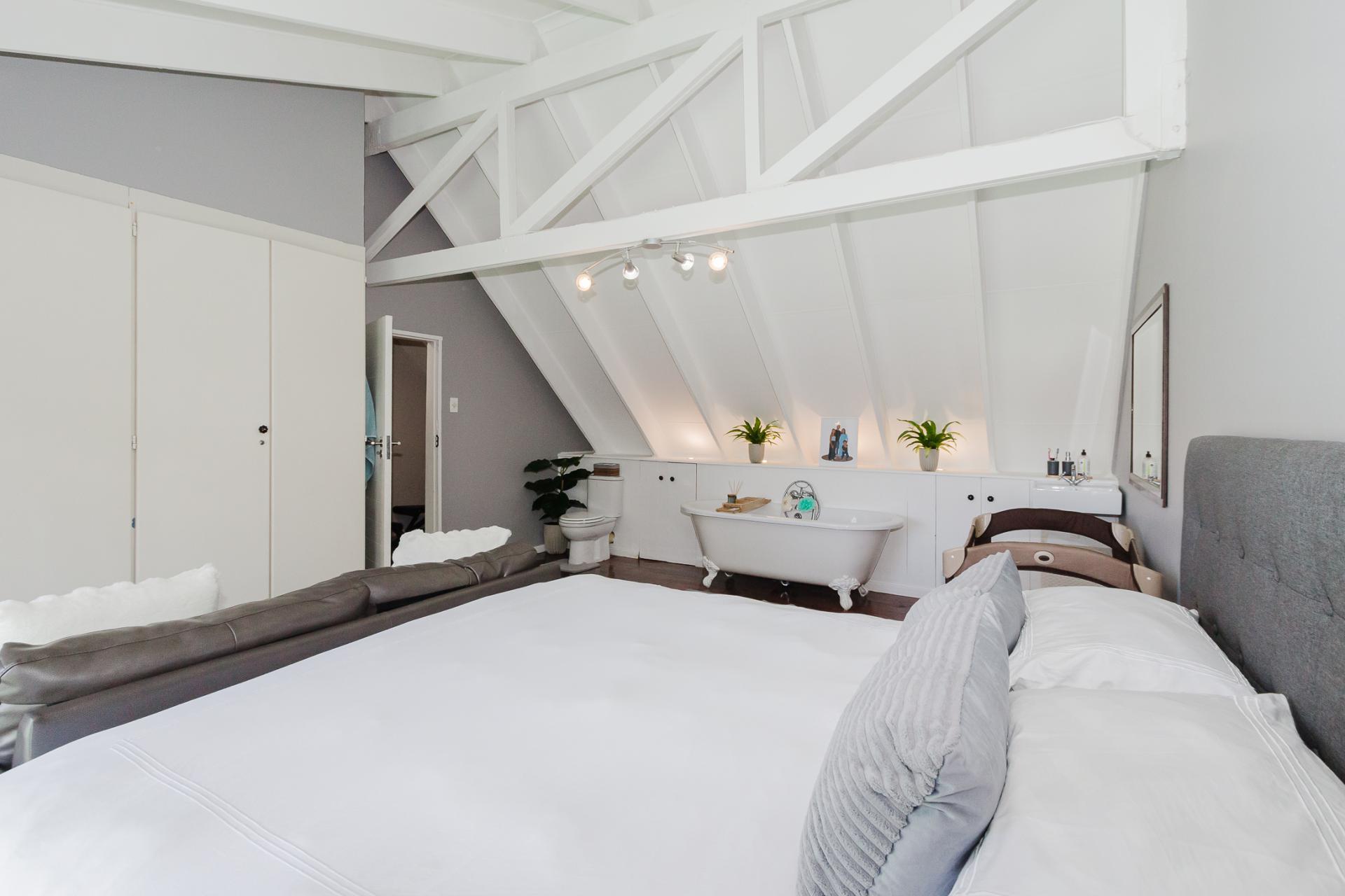  of property in Glen Marais