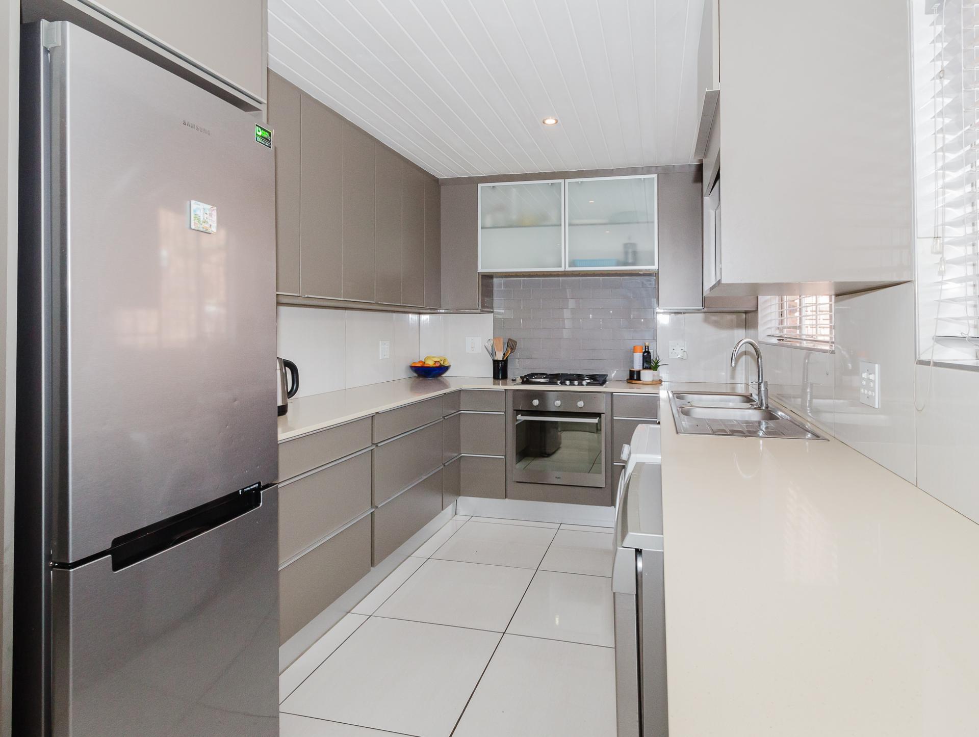  of property in Glen Marais