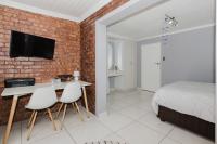  of property in Glen Marais