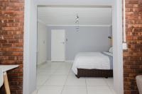  of property in Glen Marais