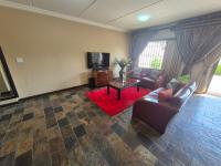  of property in Glenvista