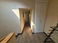  of property in Glenvista