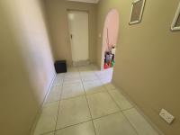  of property in Glenvista