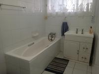  of property in Linmeyer