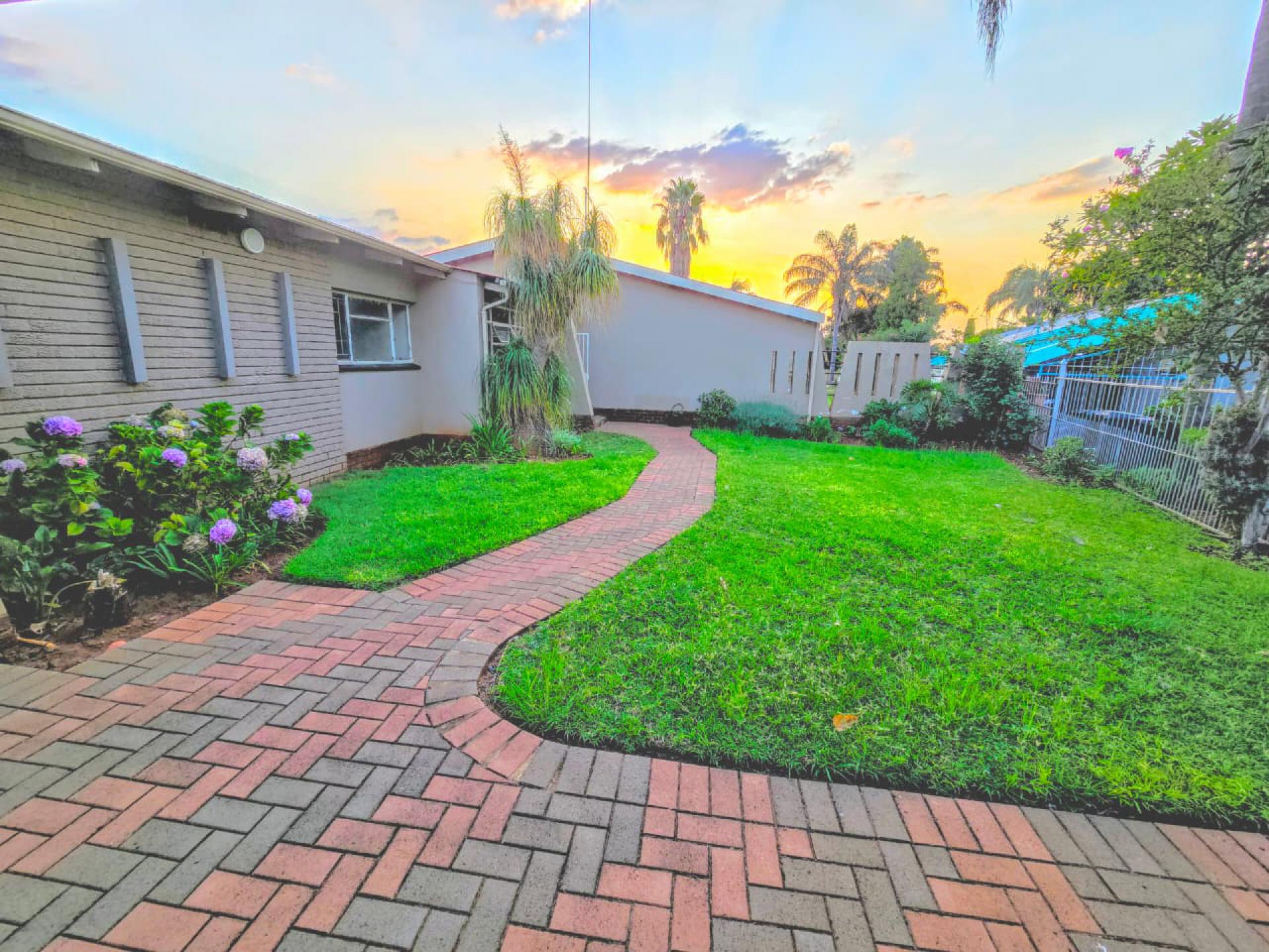  of property in Sinoville