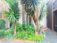  of property in Glenvista