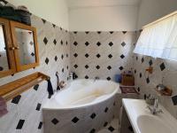  of property in Eldoraigne