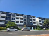  of property in Bloubergstrand