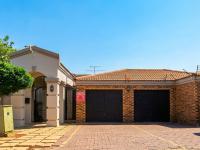  of property in Glenvista