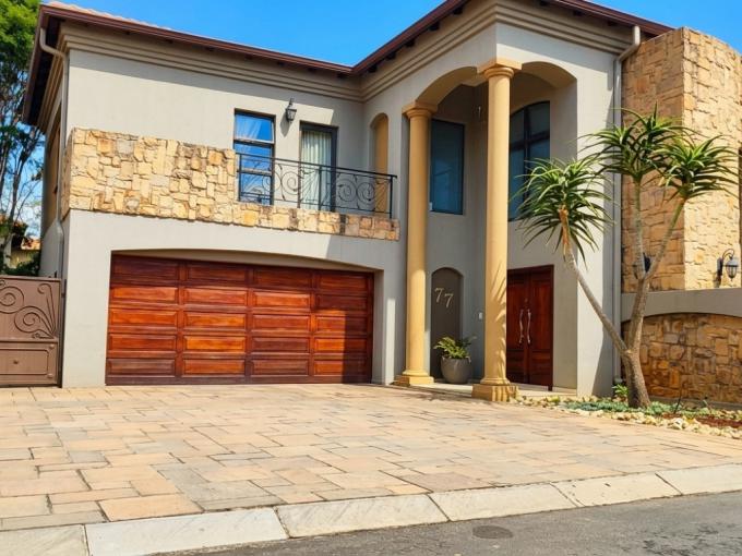 4 Bedroom House for Sale For Sale in Boksburg - MR710580