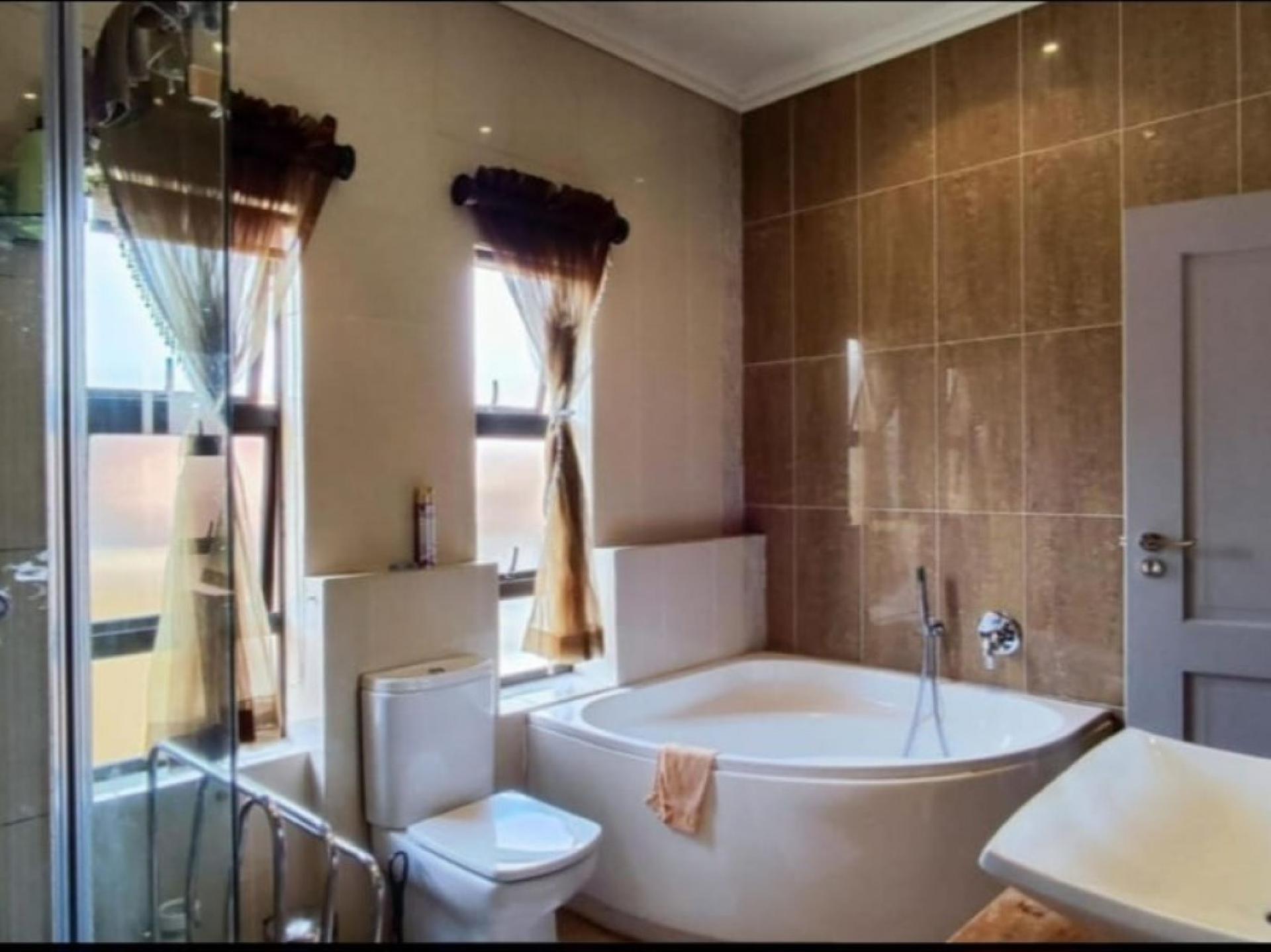  of property in Boksburg