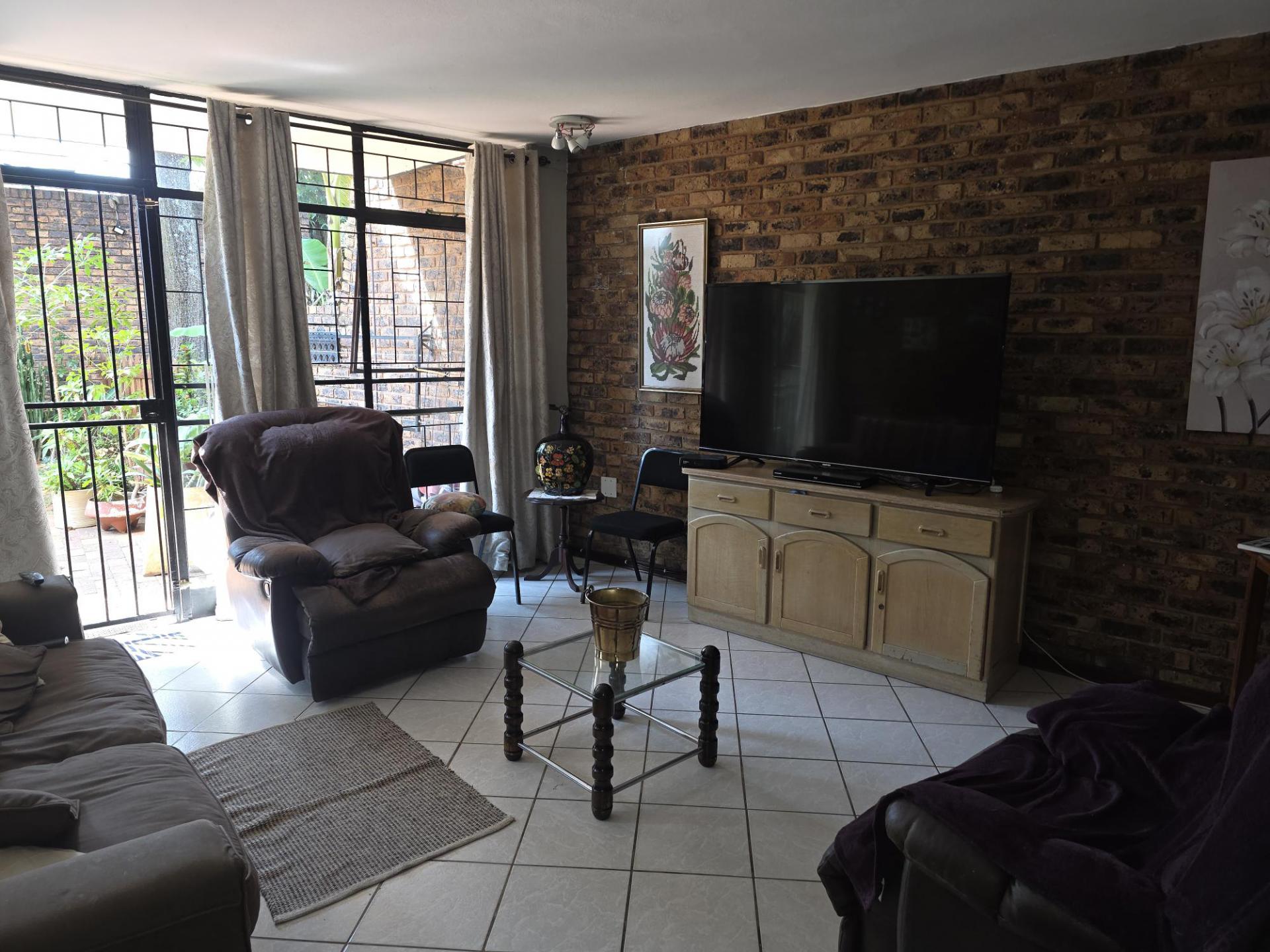  of property in Val de Grace