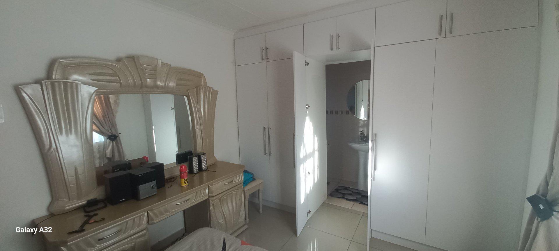  of property in Haven Hills