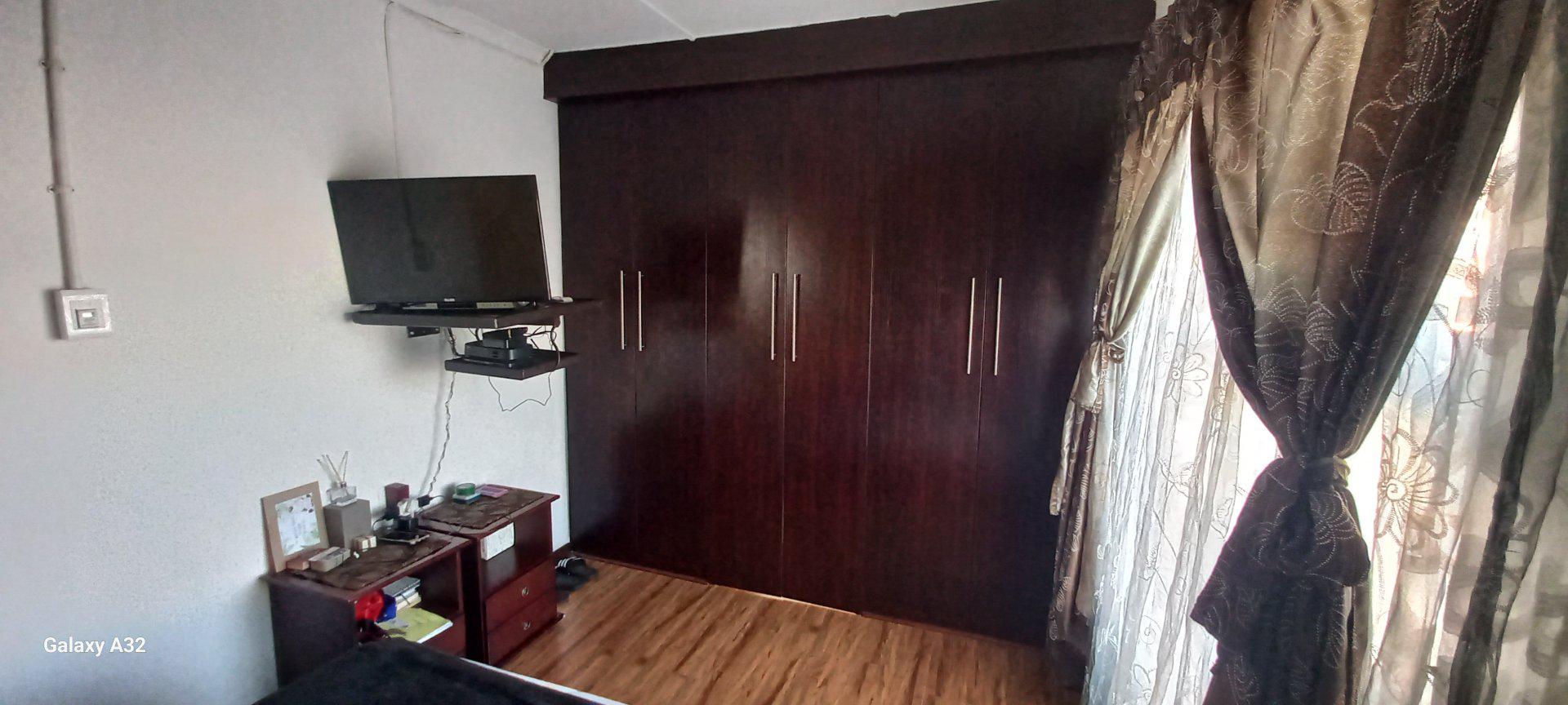  of property in Haven Hills