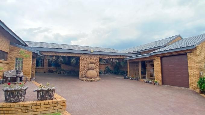 3 Bedroom House for Sale For Sale in Fochville - MR710611