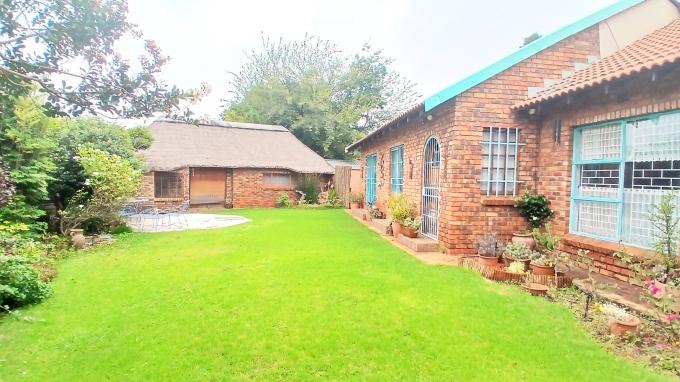 3 Bedroom House for Sale For Sale in Carletonville - MR710612