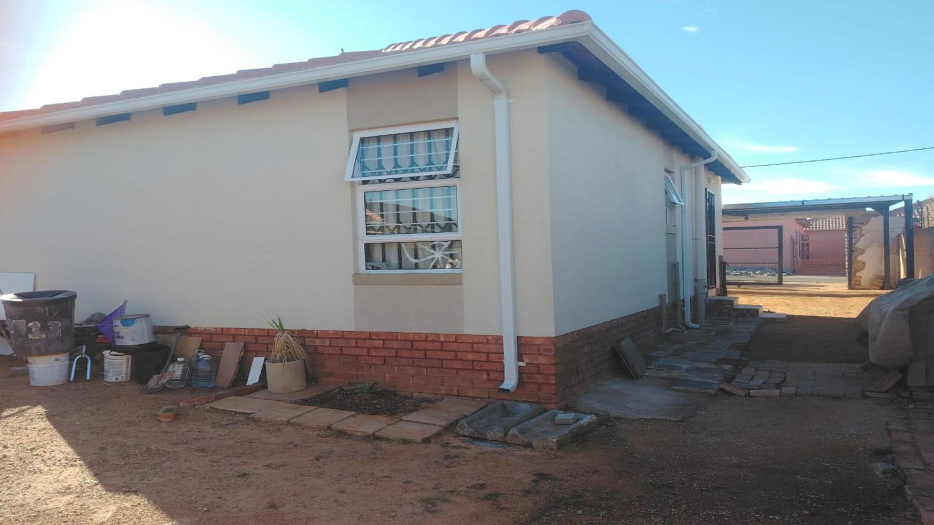 Backyard of property in Glenway Estate