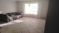 Lounges of property in Glenway Estate