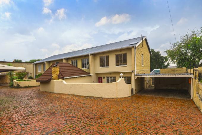 2 Bedroom Duplex for Sale For Sale in Primrose Hill - MR710636