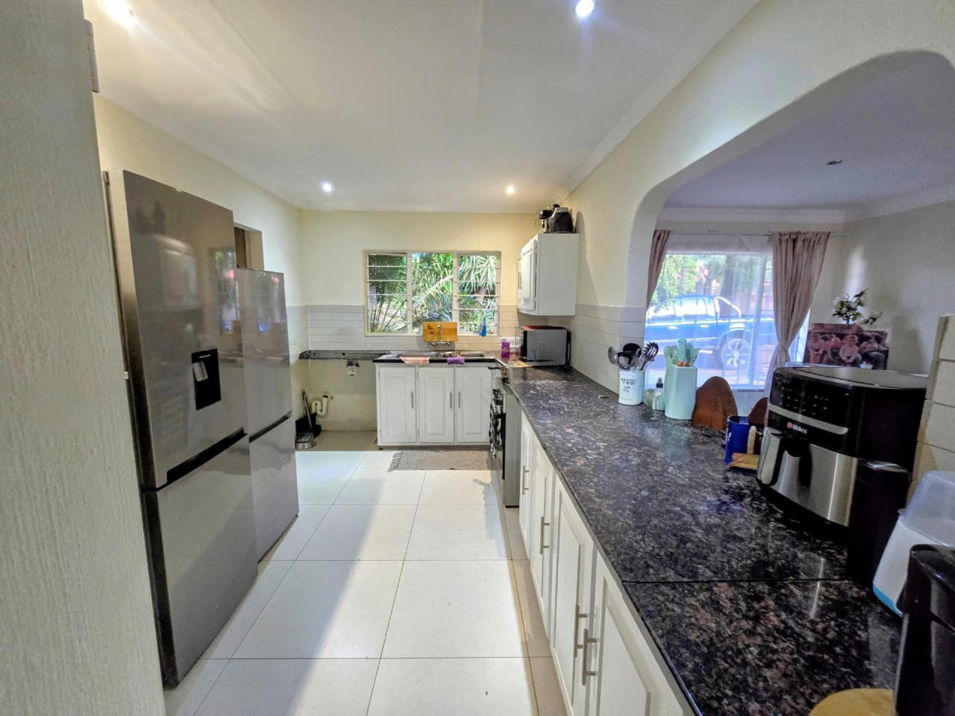  of property in Doornpoort