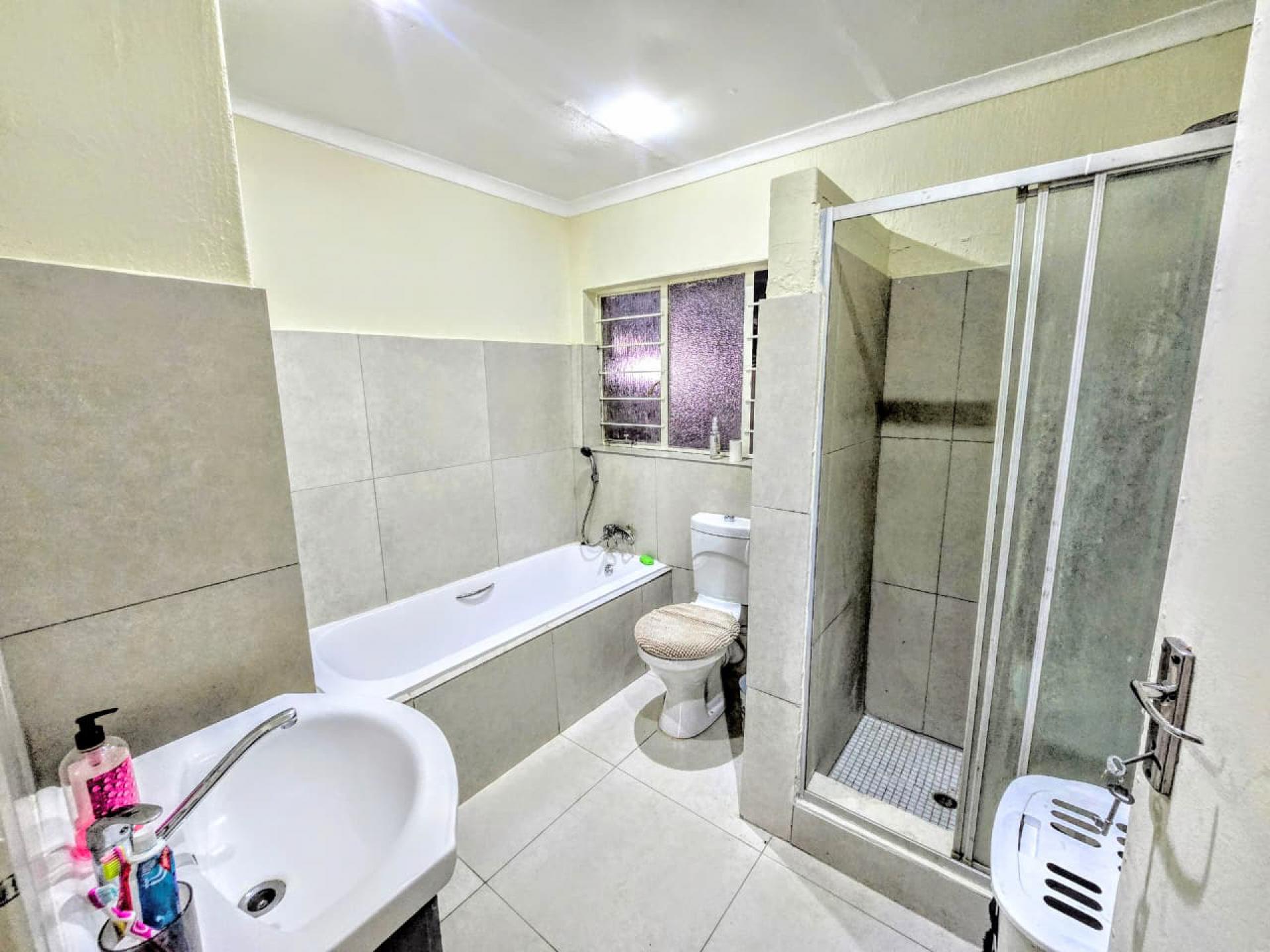  of property in Doornpoort