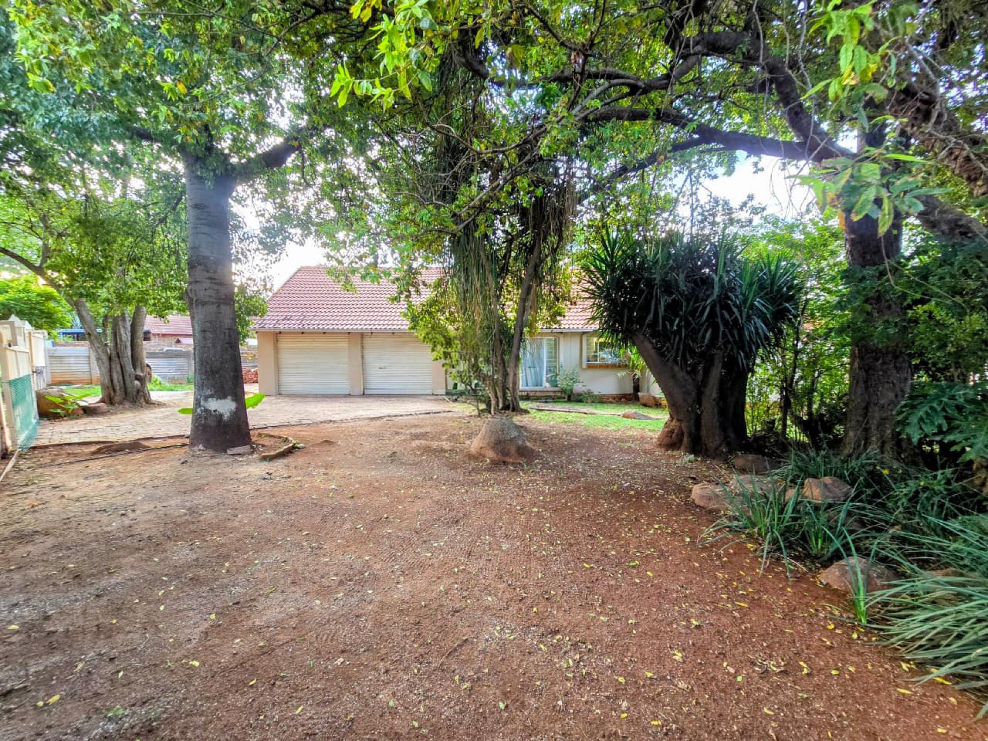  of property in Doornpoort