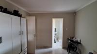 Main Bedroom - 16 square meters of property in Windmill Park
