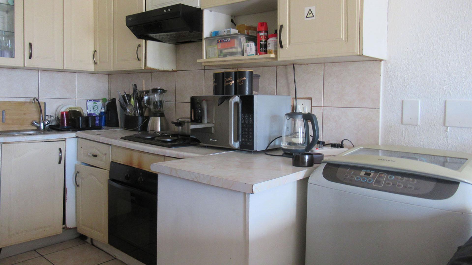 Kitchen - 3 square meters of property in Ridgeway