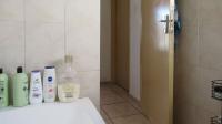 Bathroom 1 - 4 square meters of property in Ridgeway