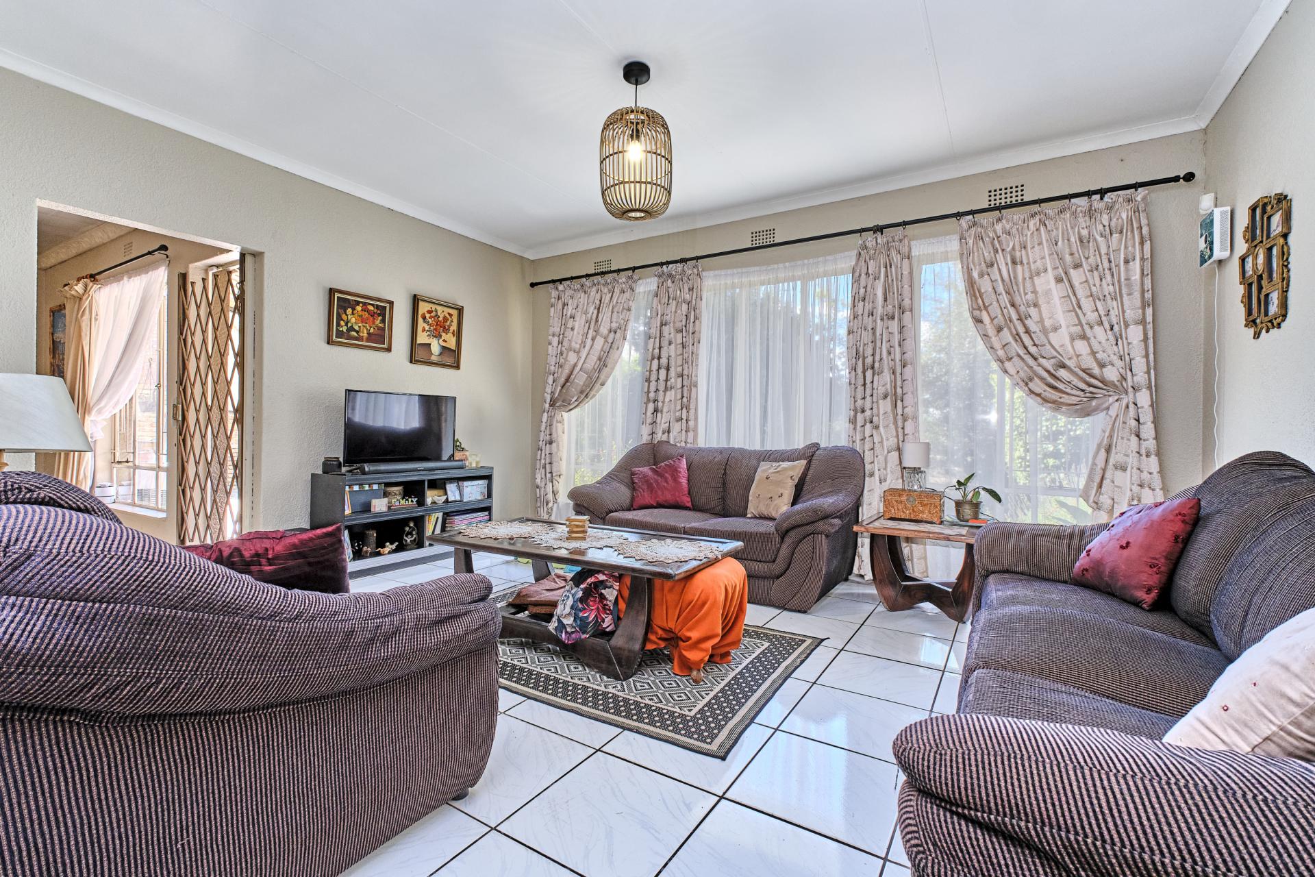  of property in Noordheuwel