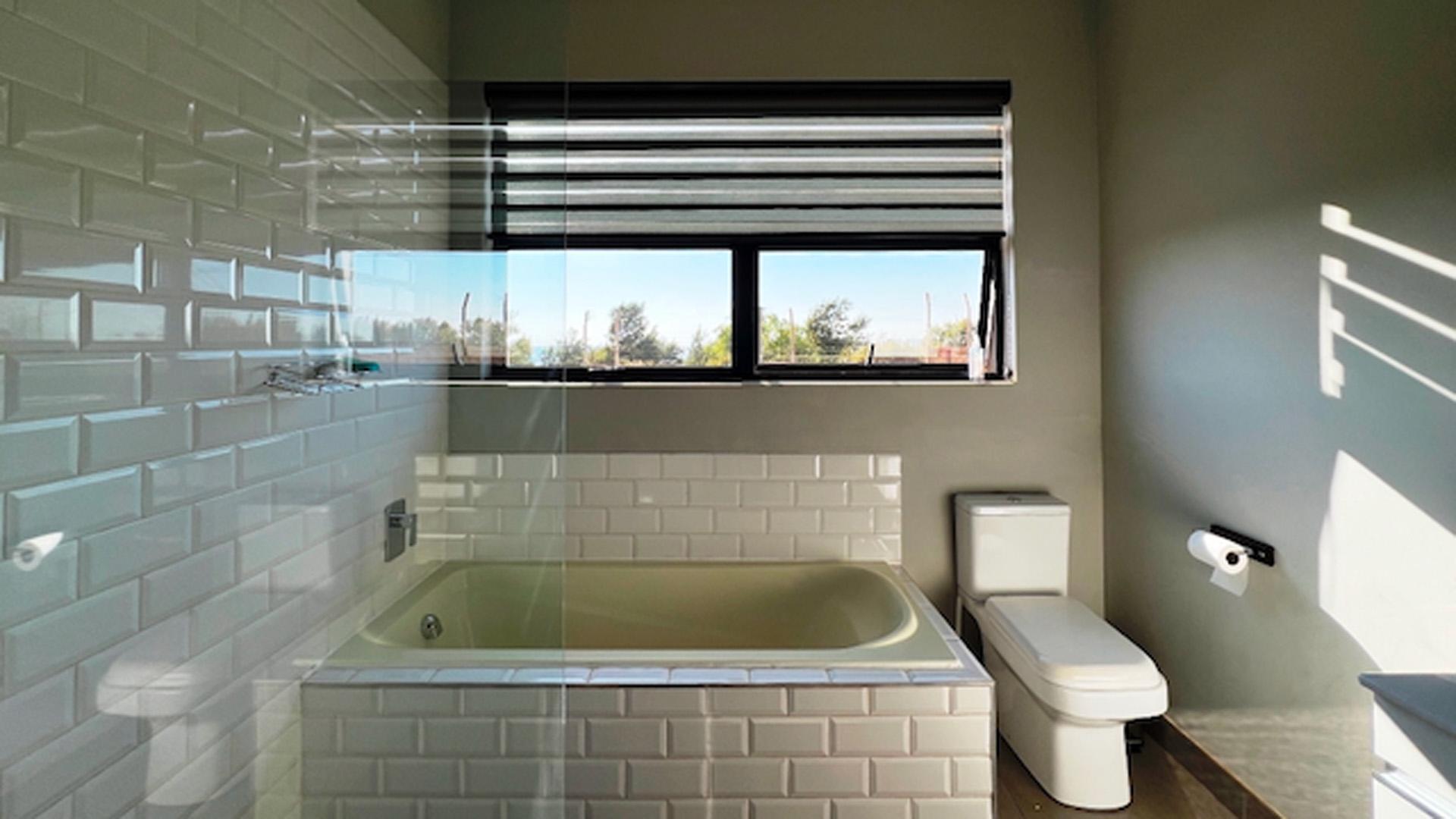 Bathroom 1 of property in The Hills