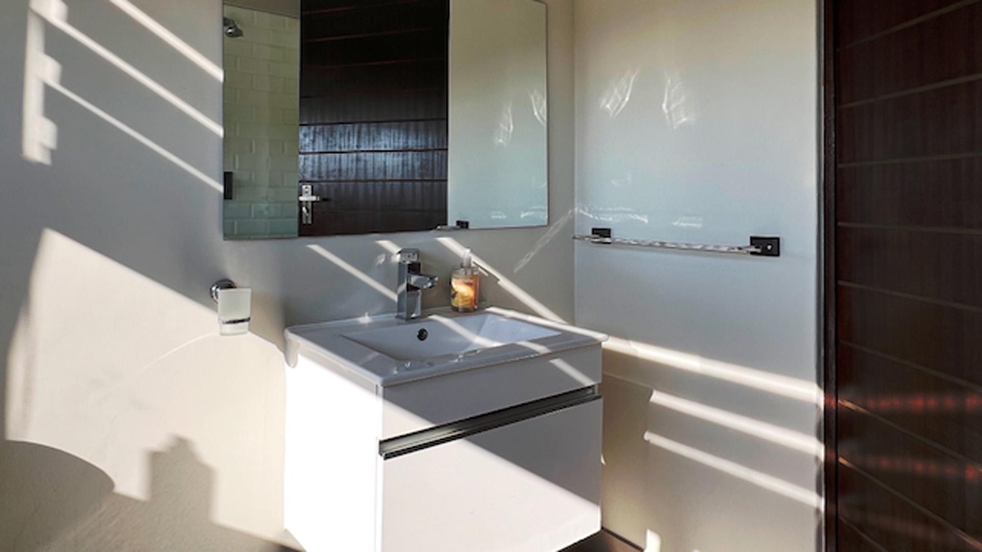 Bathroom 1 of property in The Hills