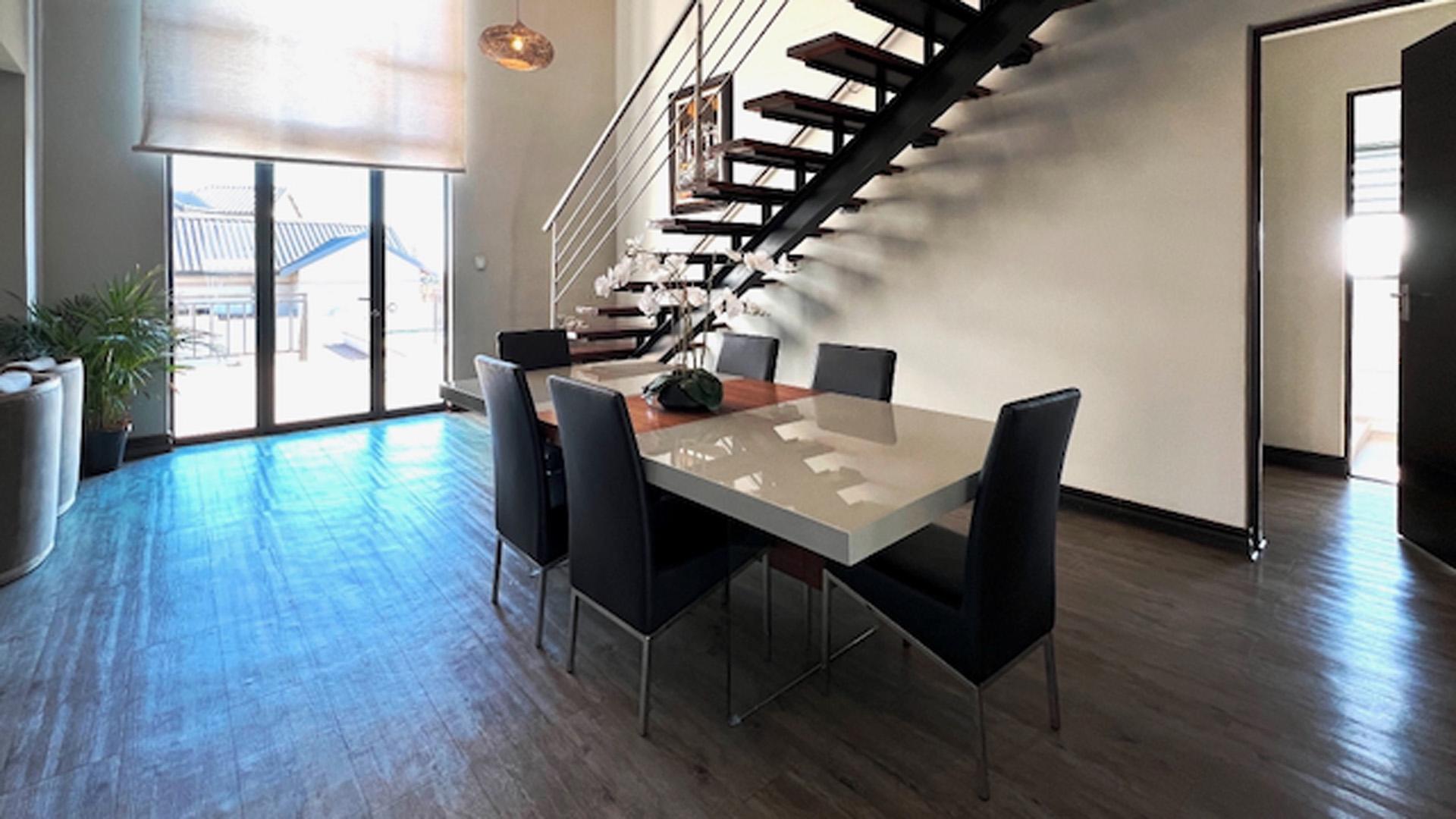 Dining Room of property in The Hills