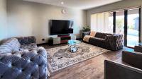 Lounges of property in The Hills