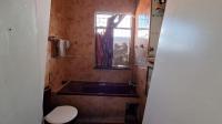 Bathroom 1 of property in Sophiatown