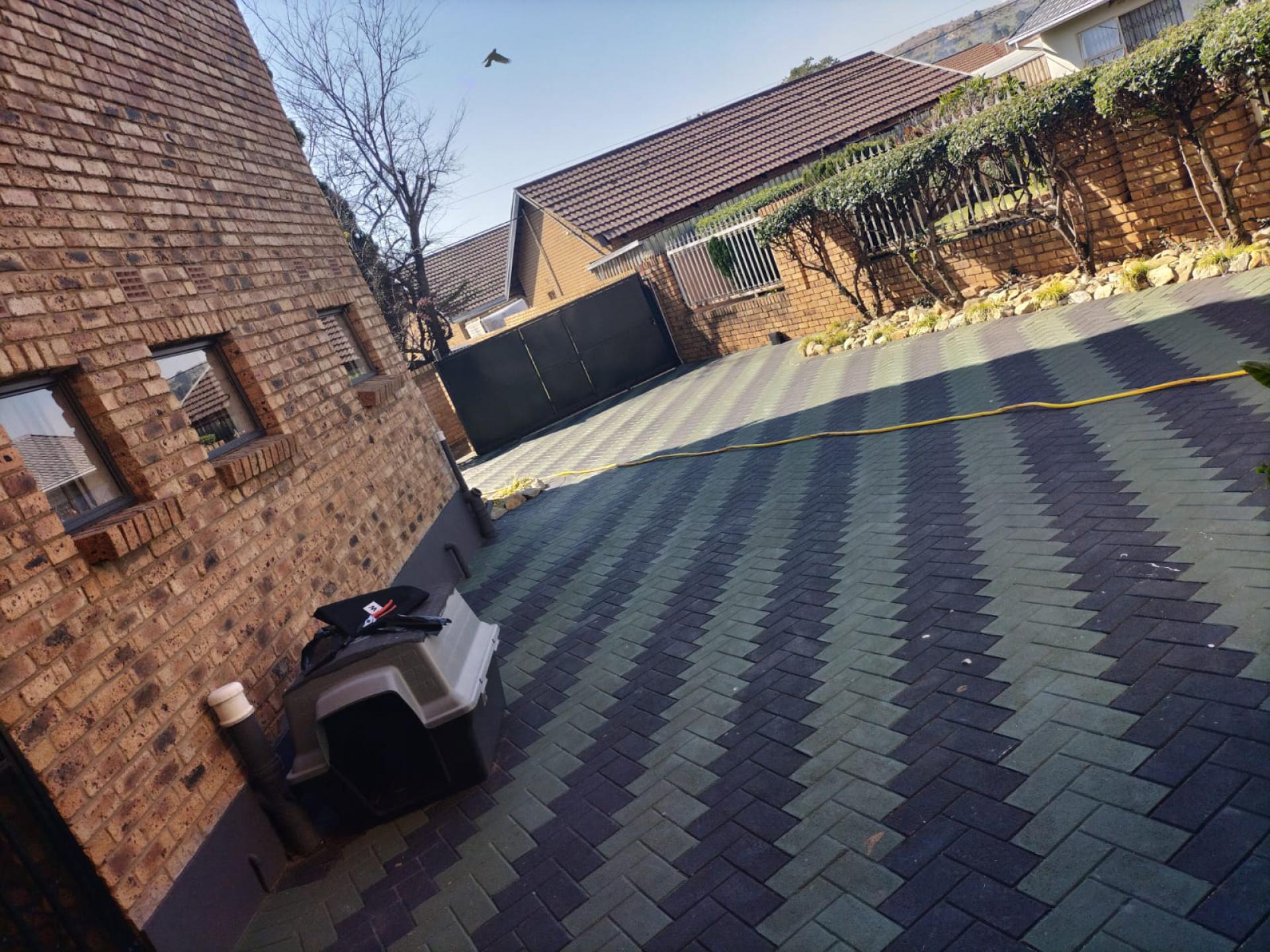  of property in Diepkloof