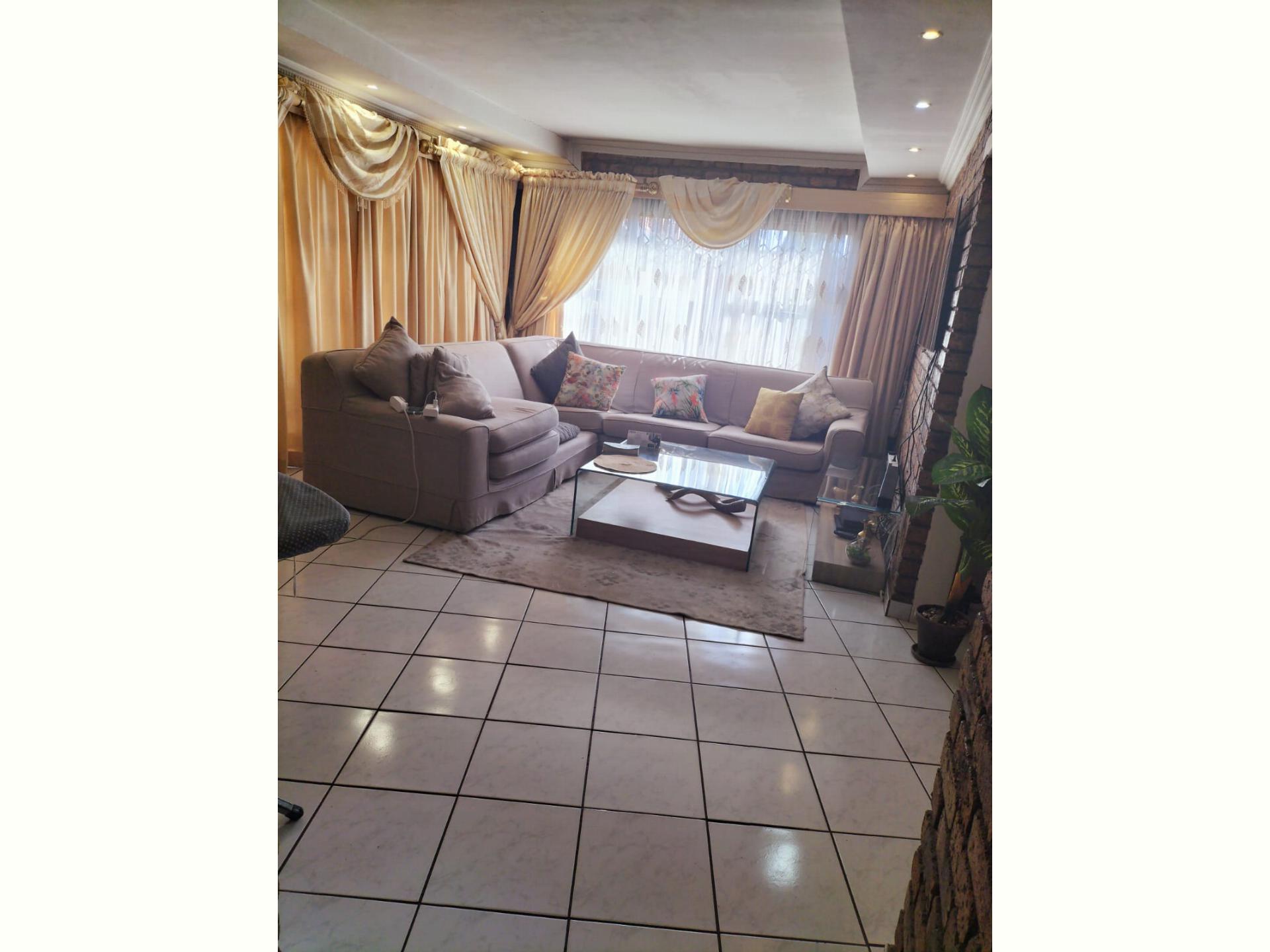  of property in Diepkloof