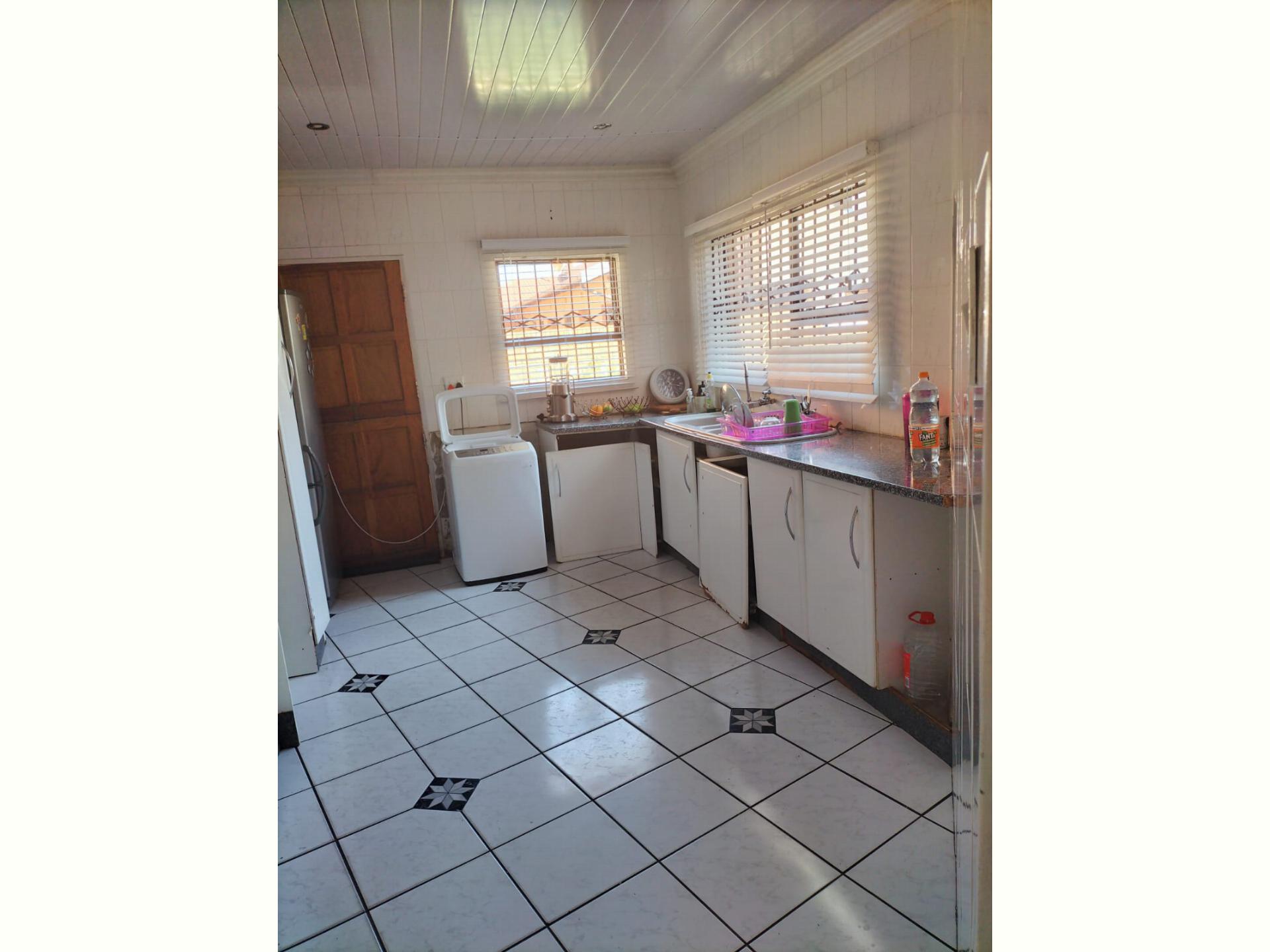  of property in Diepkloof