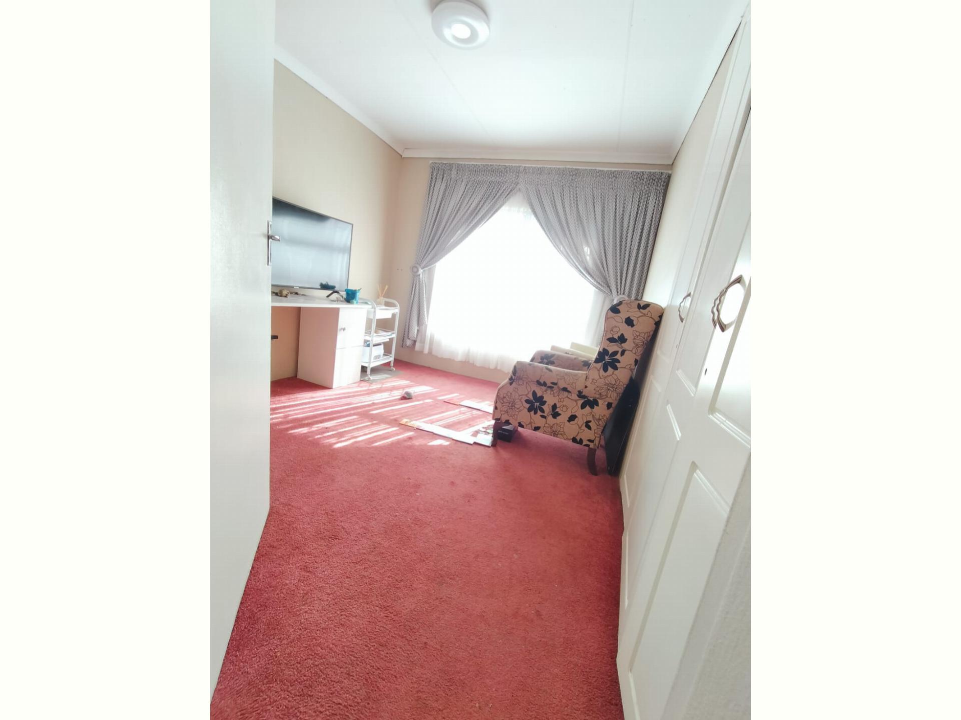  of property in Diepkloof