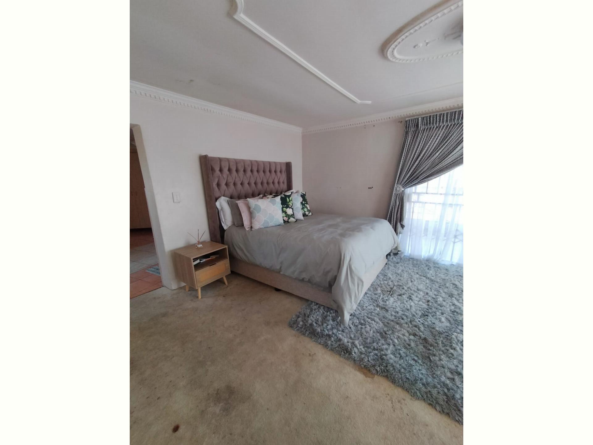  of property in Diepkloof