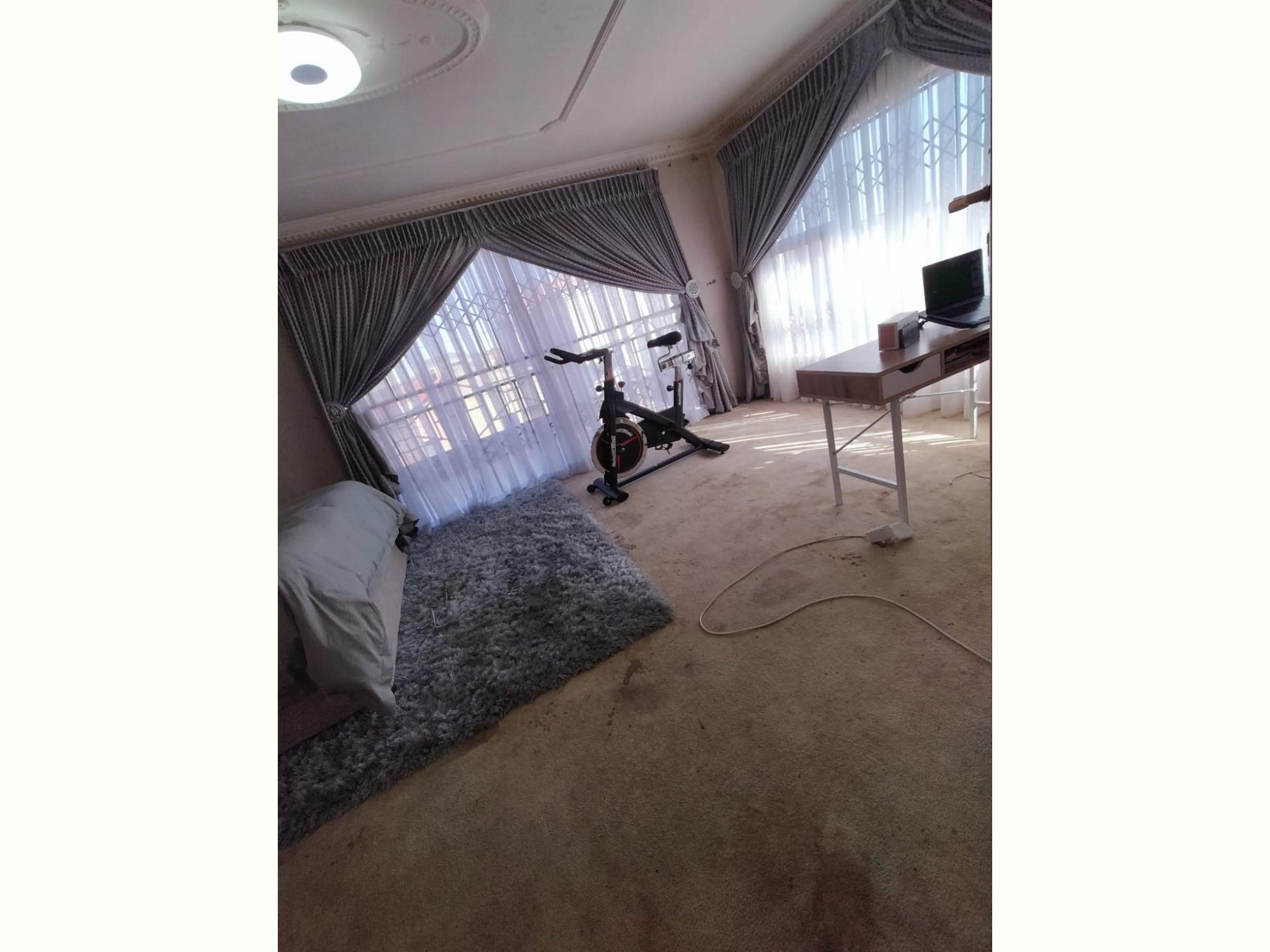  of property in Diepkloof