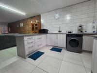  of property in Brackenhurst