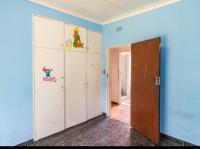  of property in Linmeyer