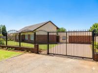  of property in Linmeyer