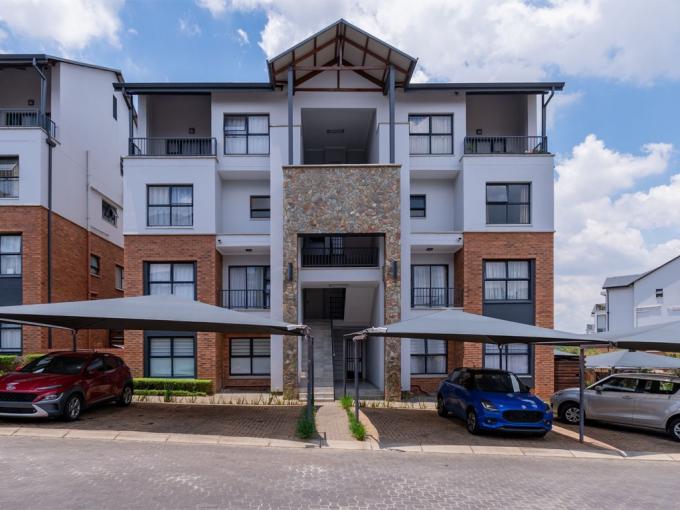 3 Bedroom Apartment to Rent in Linbro Park A.H. - Property to rent - MR710745