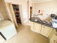  of property in Bassonia