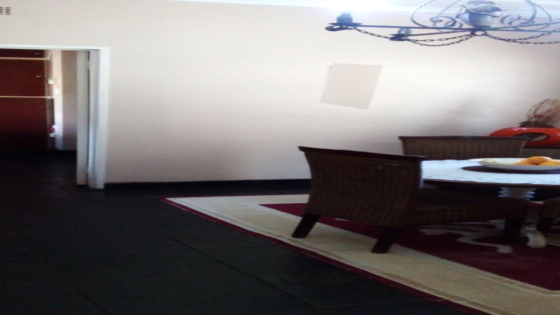 Dining Room of property in Bramley