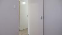 Bed Room 1 - 7 square meters of property in Savanna City