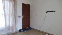 Lounges - 10 square meters of property in Savanna City
